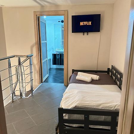 Fox Holiday Home In The Port Napoli Dış mekan fotoğraf