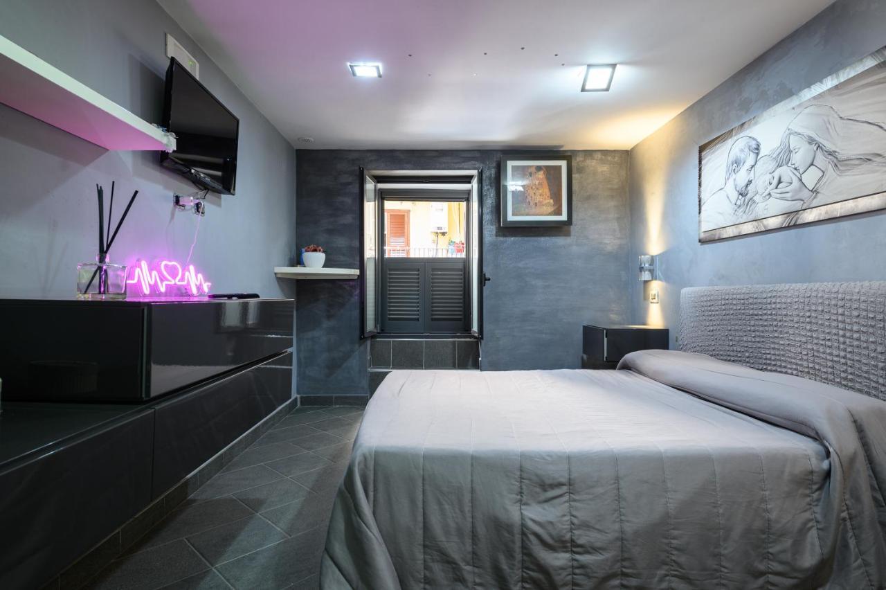 Fox Holiday Home In The Port Napoli Dış mekan fotoğraf