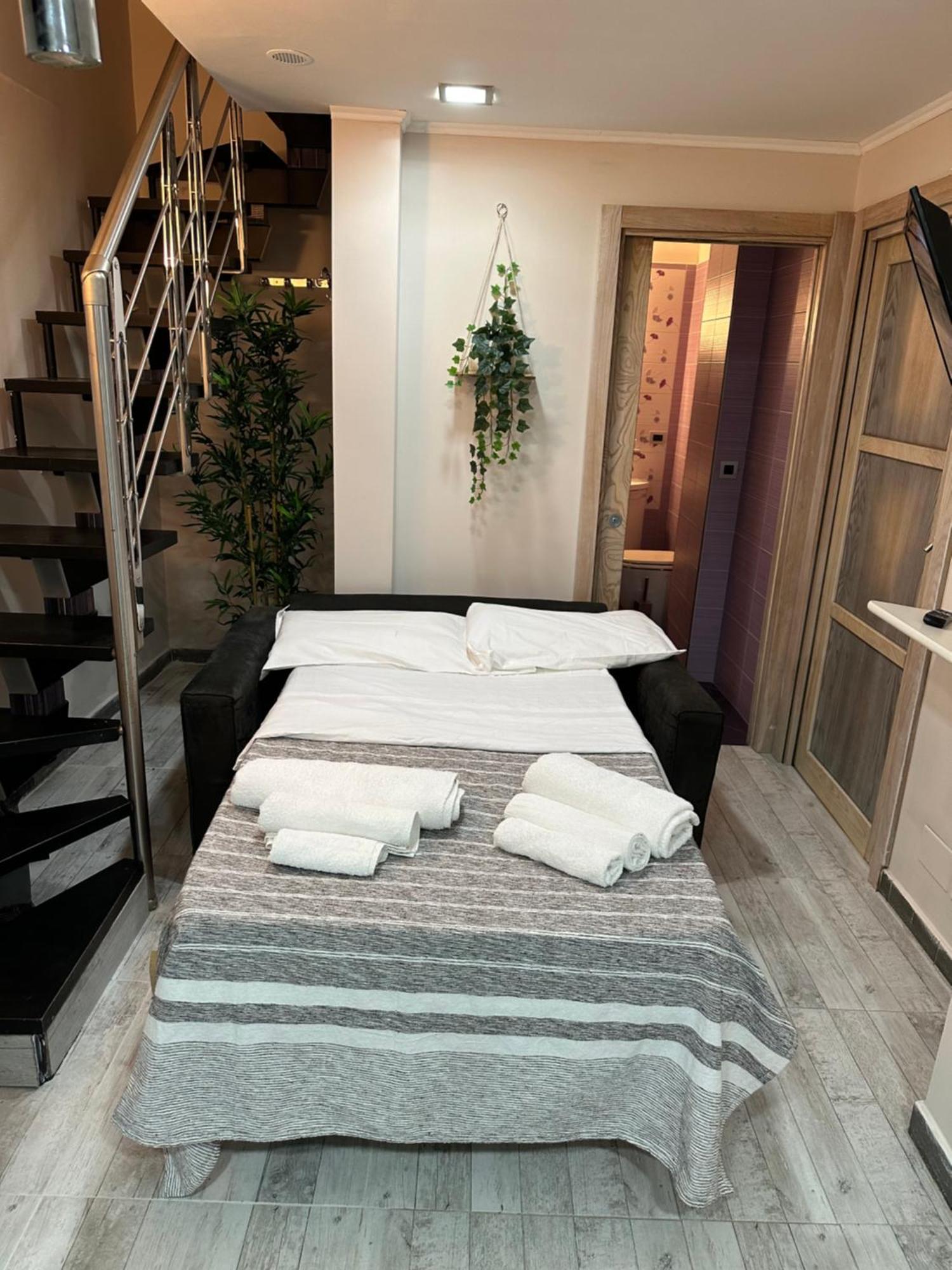 Fox Holiday Home In The Port Napoli Dış mekan fotoğraf
